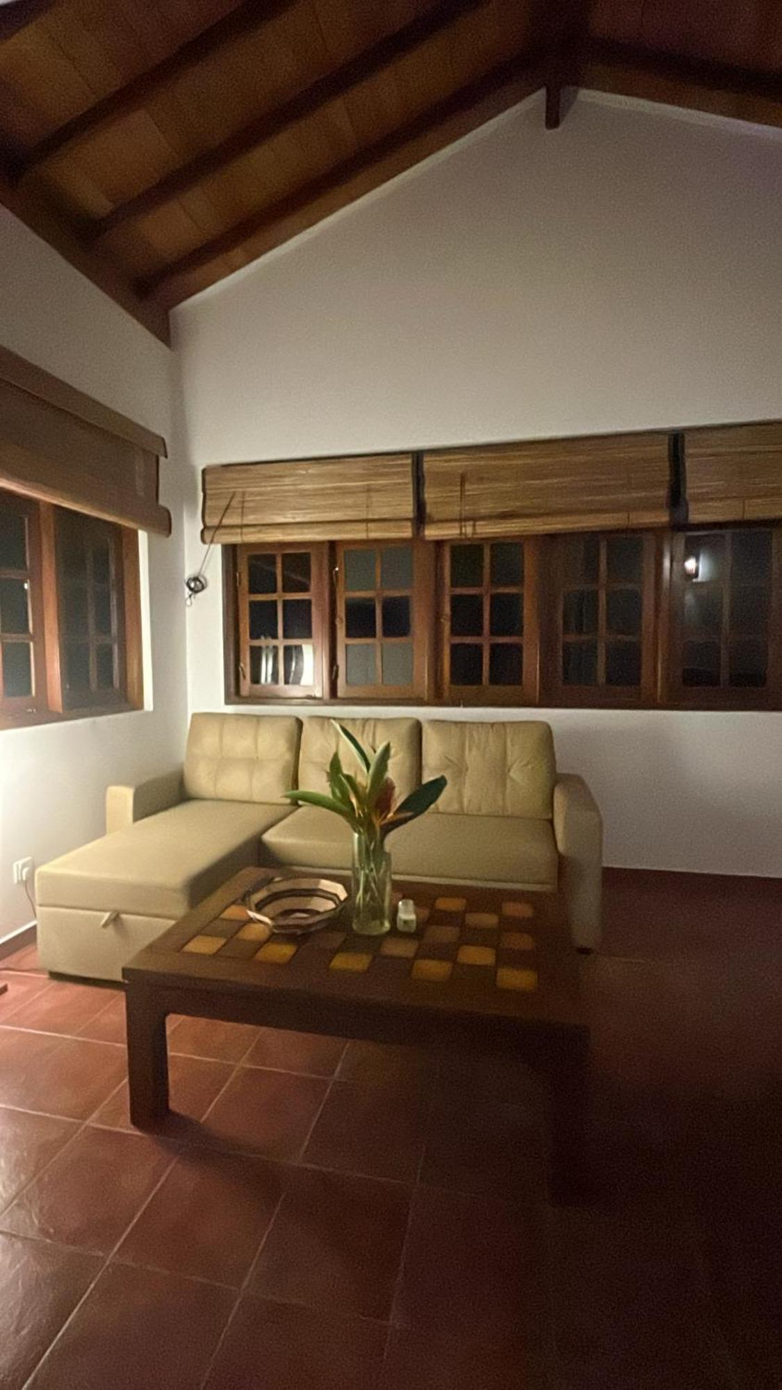 Beach Club Apartments Induruwa Εξωτερικό φωτογραφία