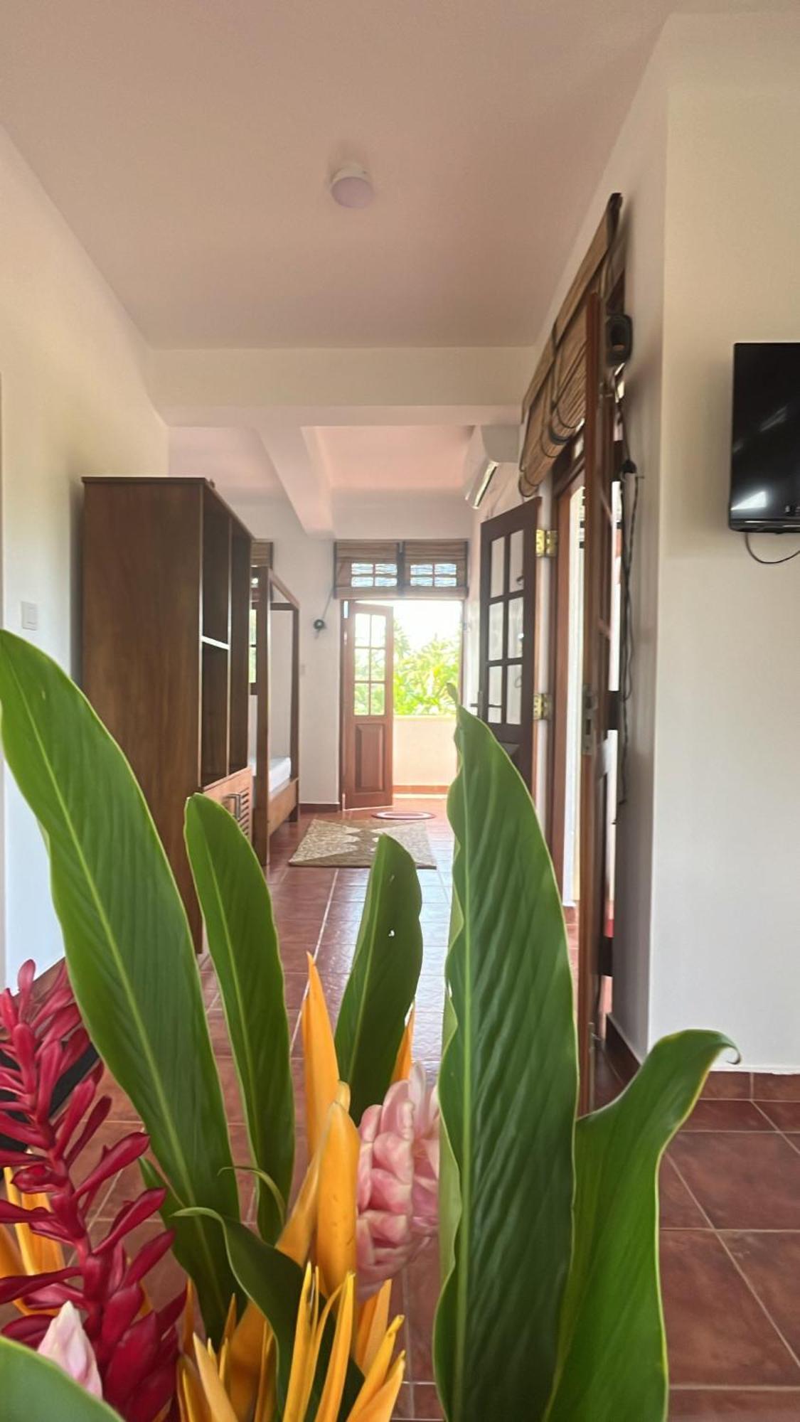 Beach Club Apartments Induruwa Εξωτερικό φωτογραφία