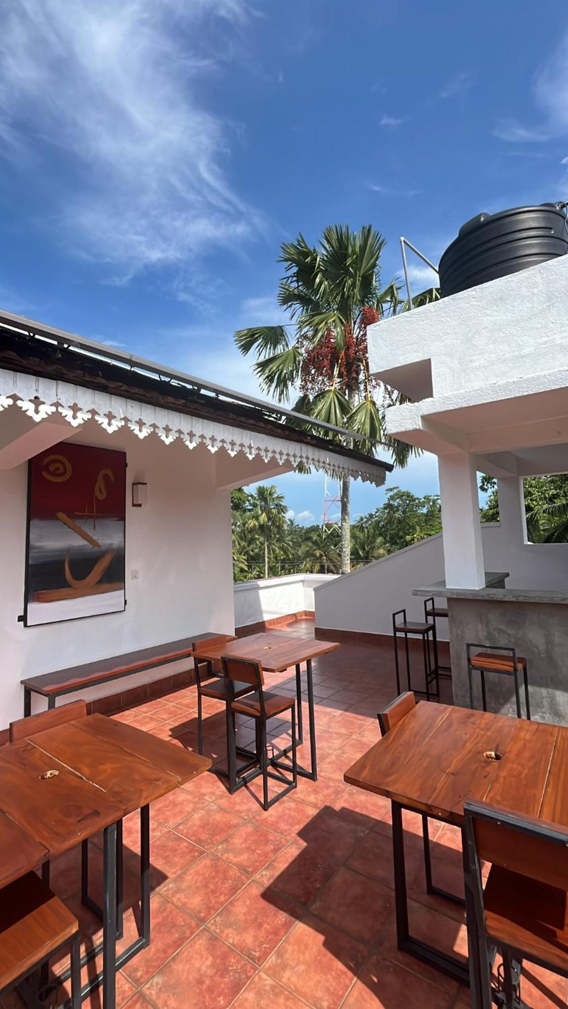Beach Club Apartments Induruwa Εξωτερικό φωτογραφία