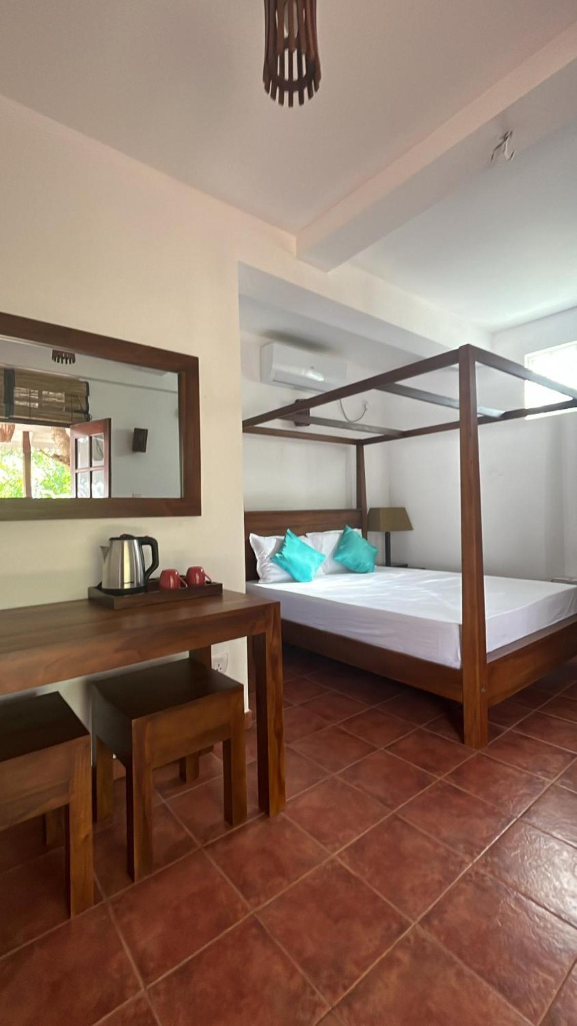 Beach Club Apartments Induruwa Εξωτερικό φωτογραφία