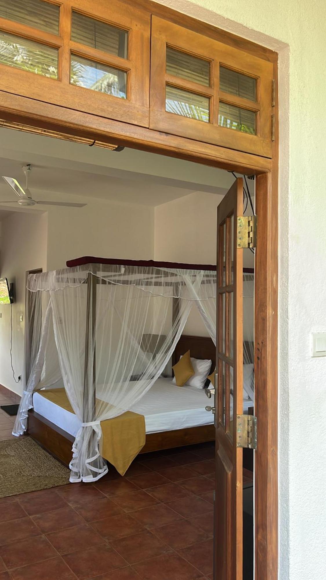 Beach Club Apartments Induruwa Εξωτερικό φωτογραφία